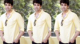 Actor Adivi Sesh Photos